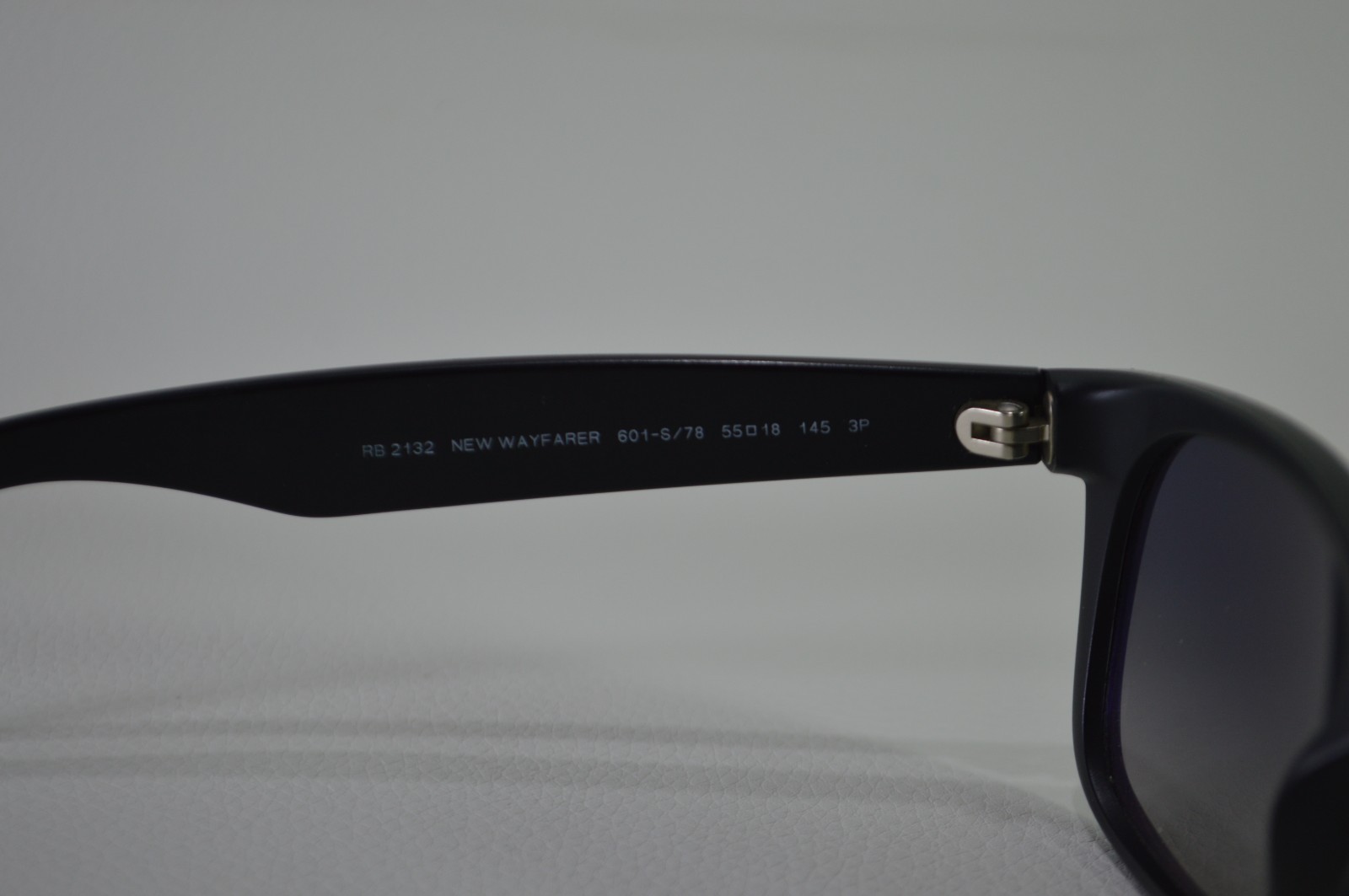 Ray-Ban New Wayfarer RB2132 Sunglasses Blue Lens MADE IN ITALY