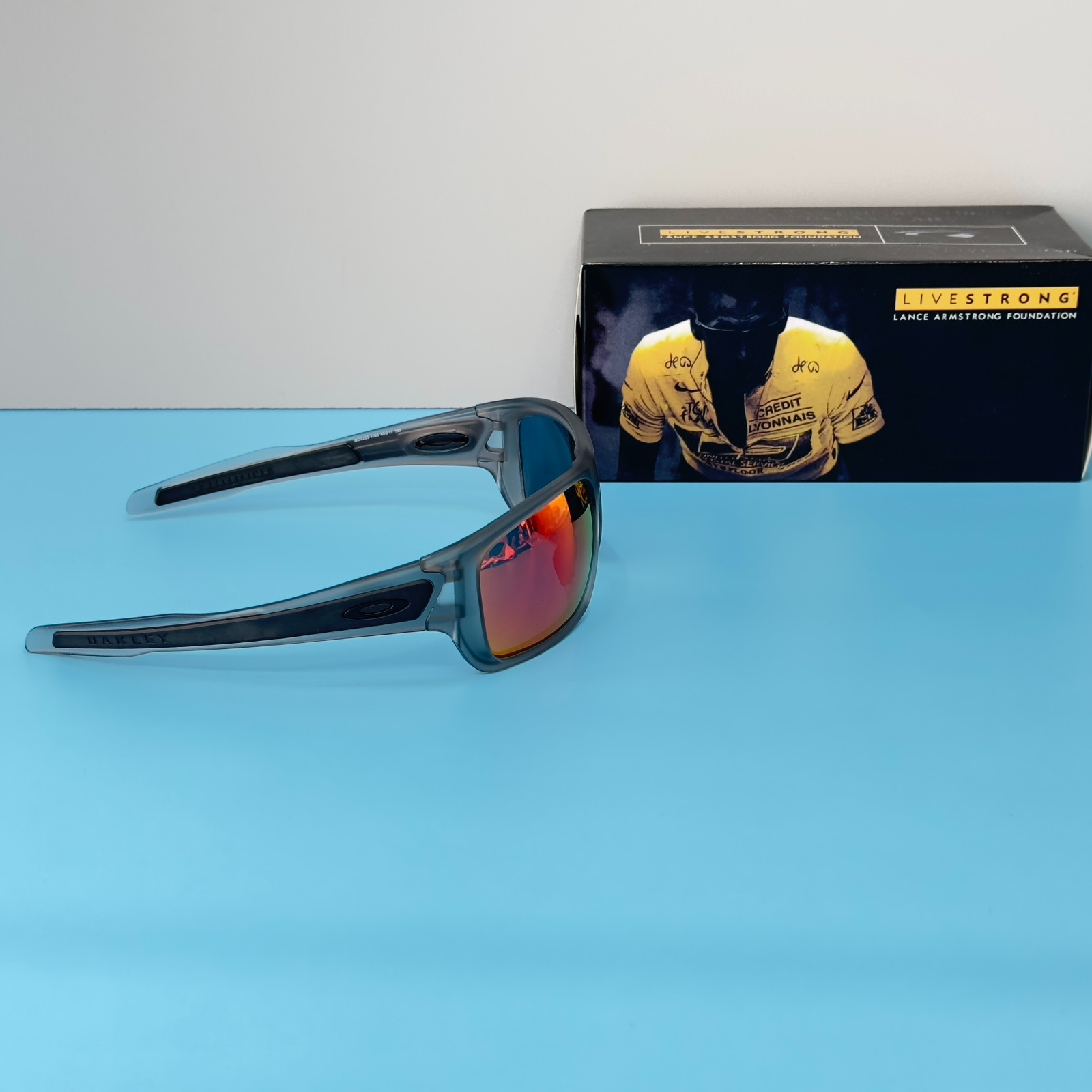 Oakley Turbine Rotor OO9263 Gray Smoke Prizm Ruby Sunglasses New w/ Box