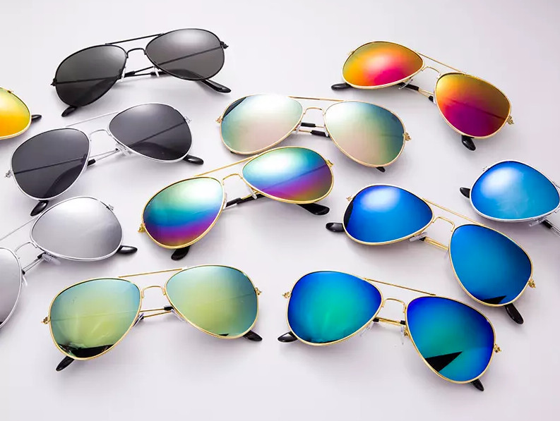 Mirrored Tinted Aviator Sunglasses Men and Women Vintage Sports Metal Gradient