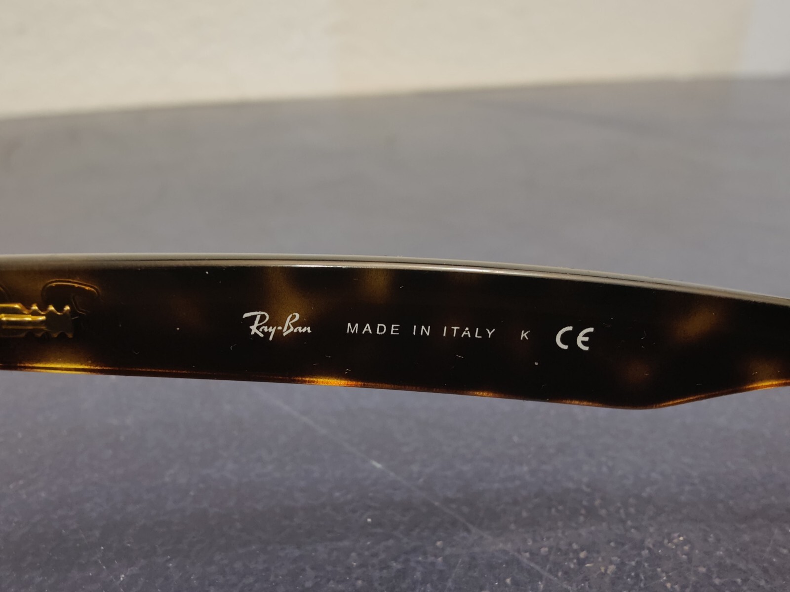 Ray Ban New Wayfarer Classic Sunglasses – Havana Brown – B-15 Lens – RB2132 710