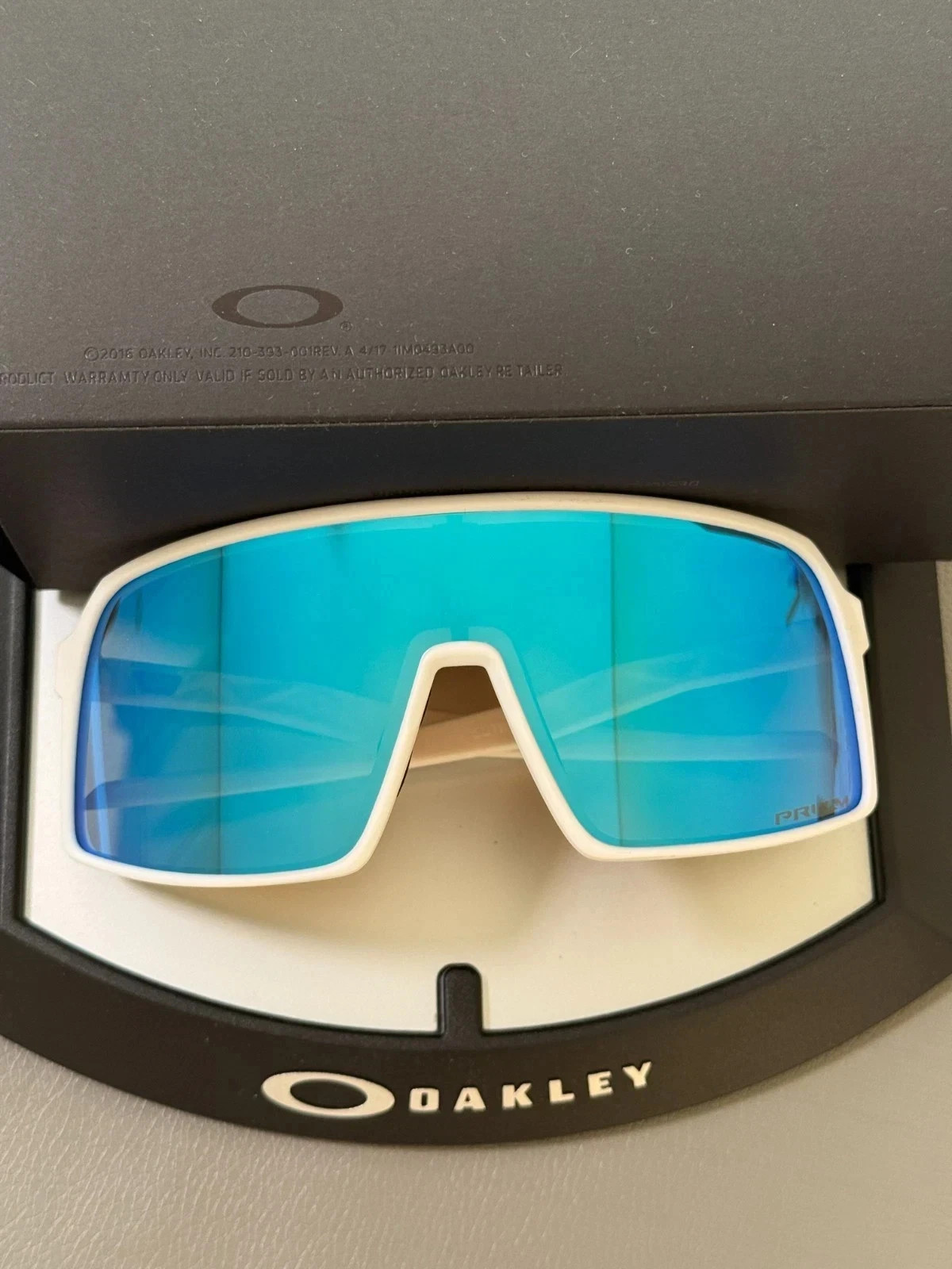 Oakley SUTRO Sunglasses OO9406 Matte White/Blue Lens / PRIZM