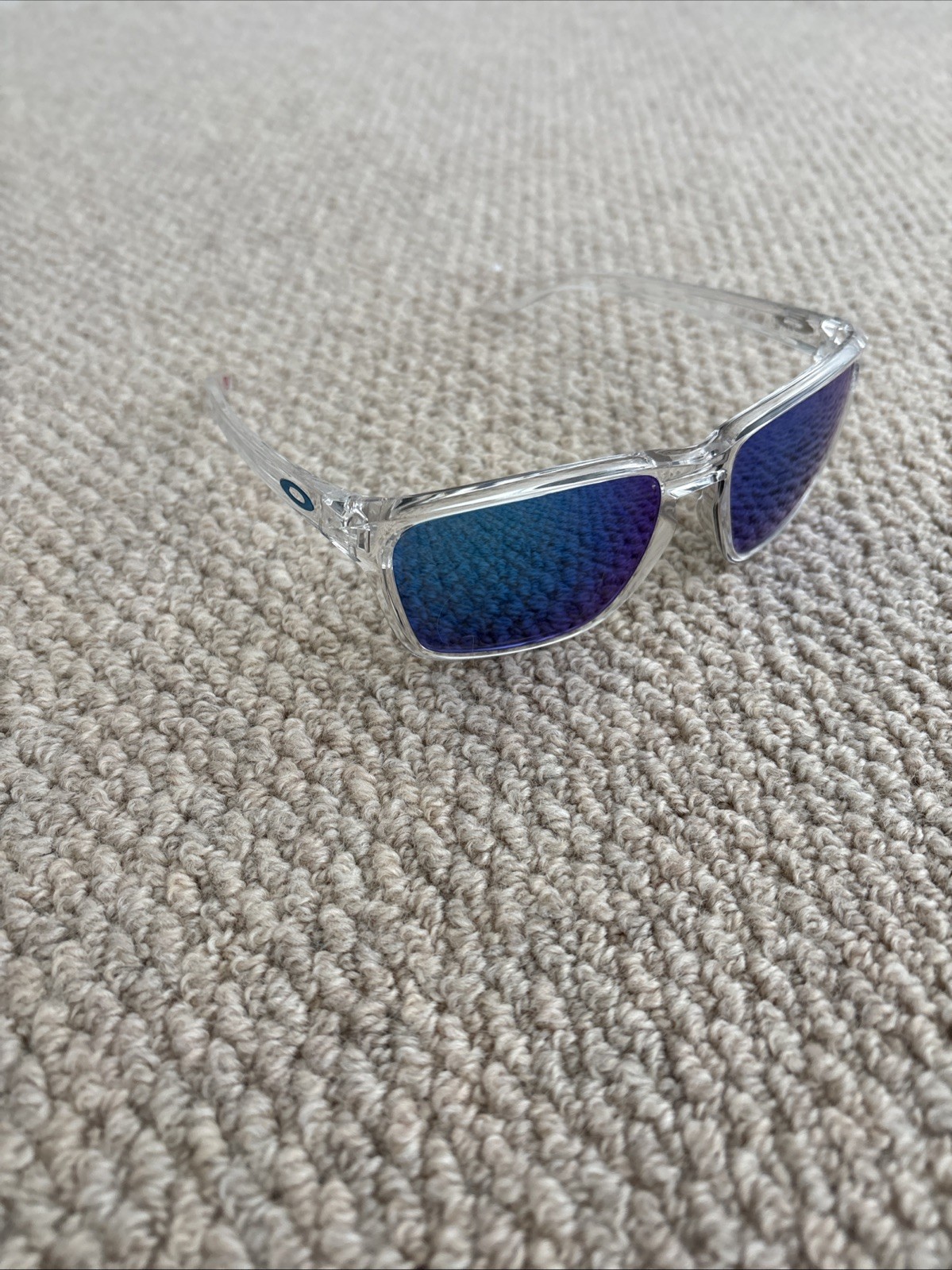 Authentic Never Worn Oakley Holbrook XL Polarized Polished Clear/Prizm Sapphire