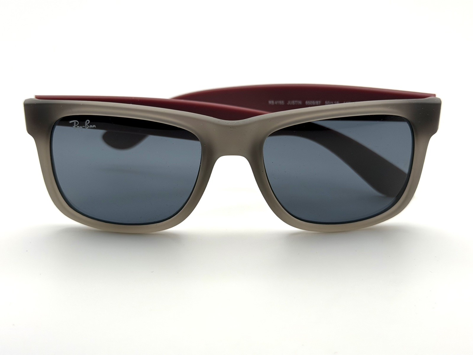 Ray-Ban RB4165 Justin Rubber Grey 6509/87 Sunglasses NEW w/ Defect