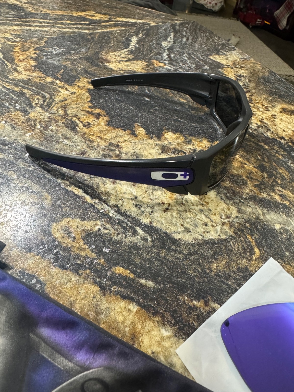 OAKLEY FUEL CELL Matte Gray RARE INFINITE HERO Black Iridium Sunglass 009096-36