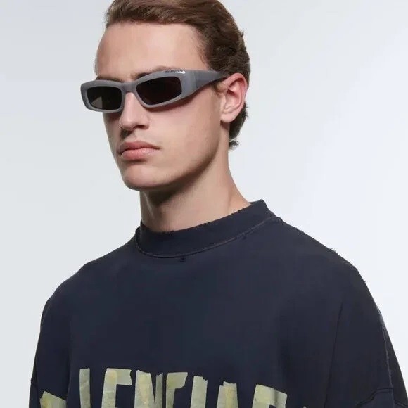 Balenciaga Men AUTHENTIC Sunglasses Grey Rectangle BB0266S 003 NEW