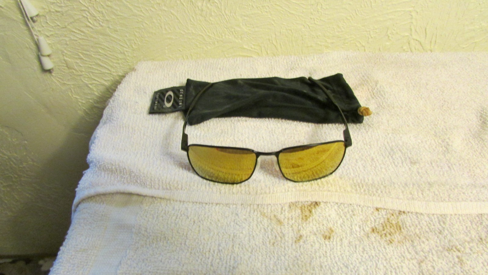 OAKLEY EJECTOR SATIN BLACK- PRIZM 24K GOLD POLARIZED