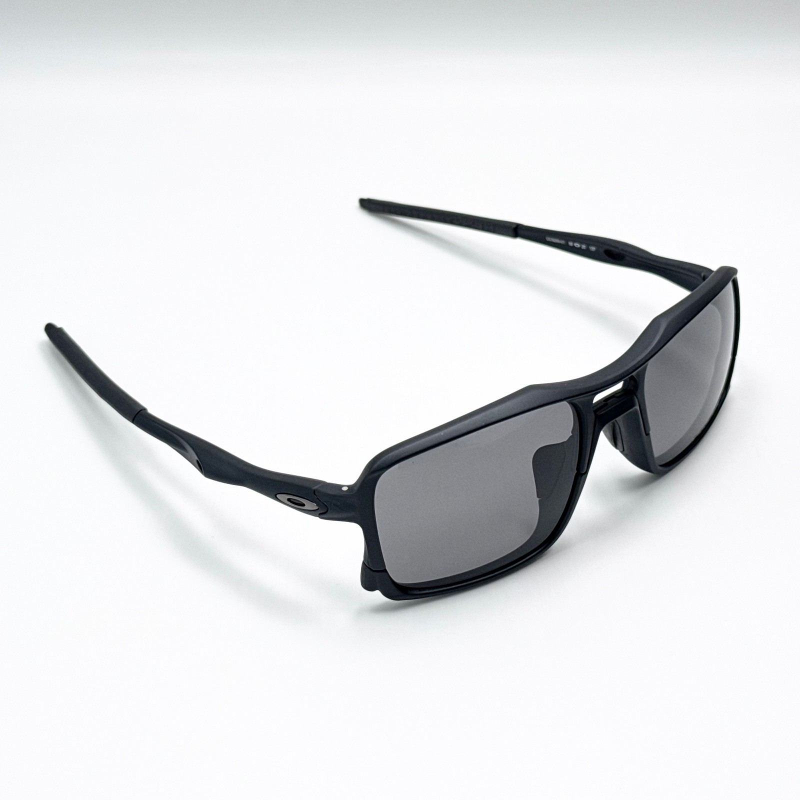 Oakley OO9266 Triggerman Matte Black Sunglasses Black Iridium Lens New