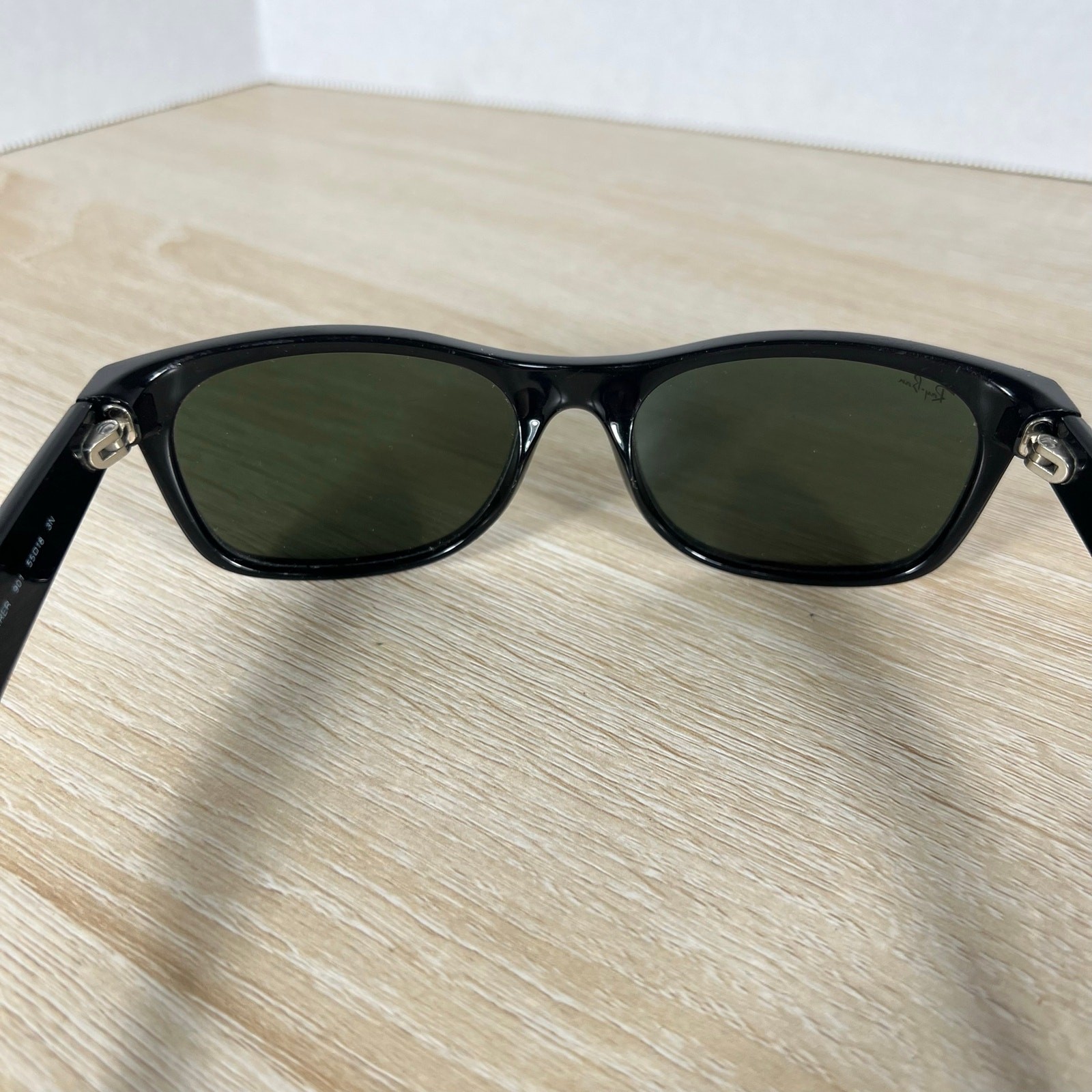Ray-Ban RB2132 New Wayfarer 901 Sunglasses Black READ DESC 55-18 Italy