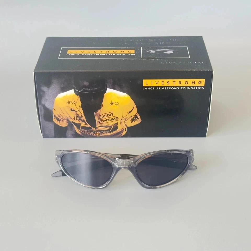 Oakley Minute Gen1 Minute 1.0 Sunglasses Transparent Gray Frame Black Lens