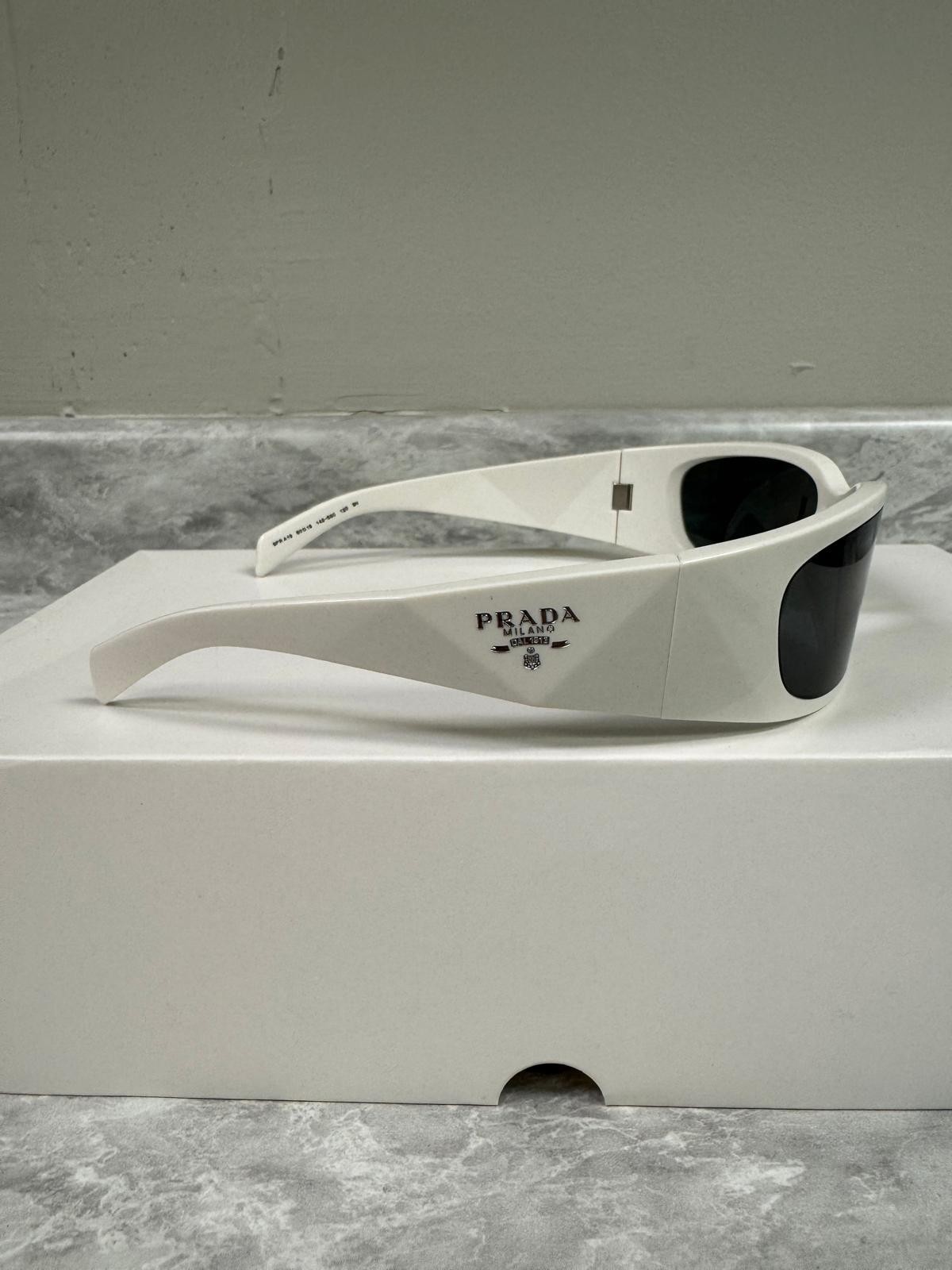 A19S | A19S 1425S0 | 60 | TALC | DARK GREY | NON POLARIZED