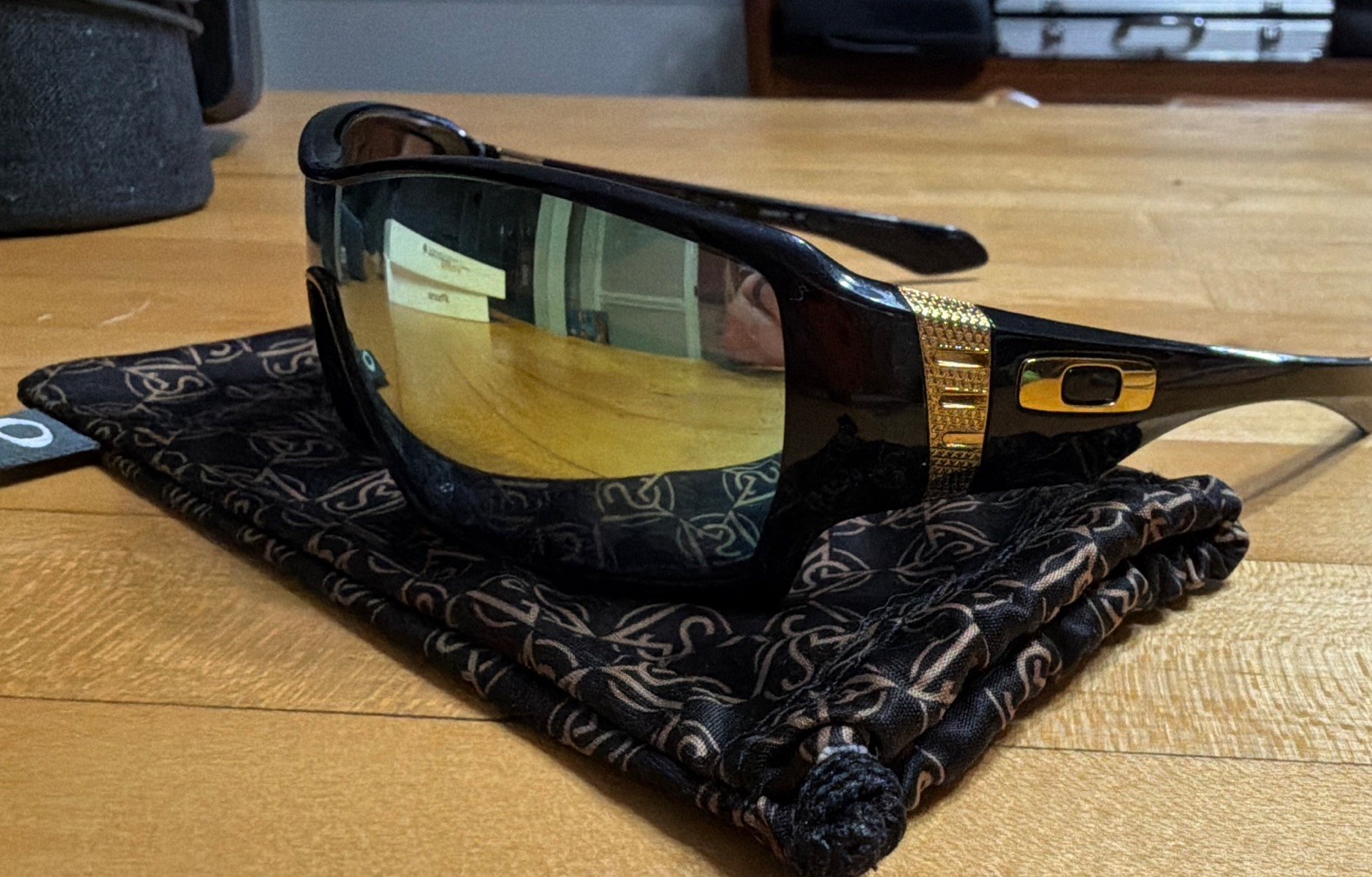 Oakley Men’s – Shawn White OFFSHOOTS – GOLD **RARE** 009190-07
