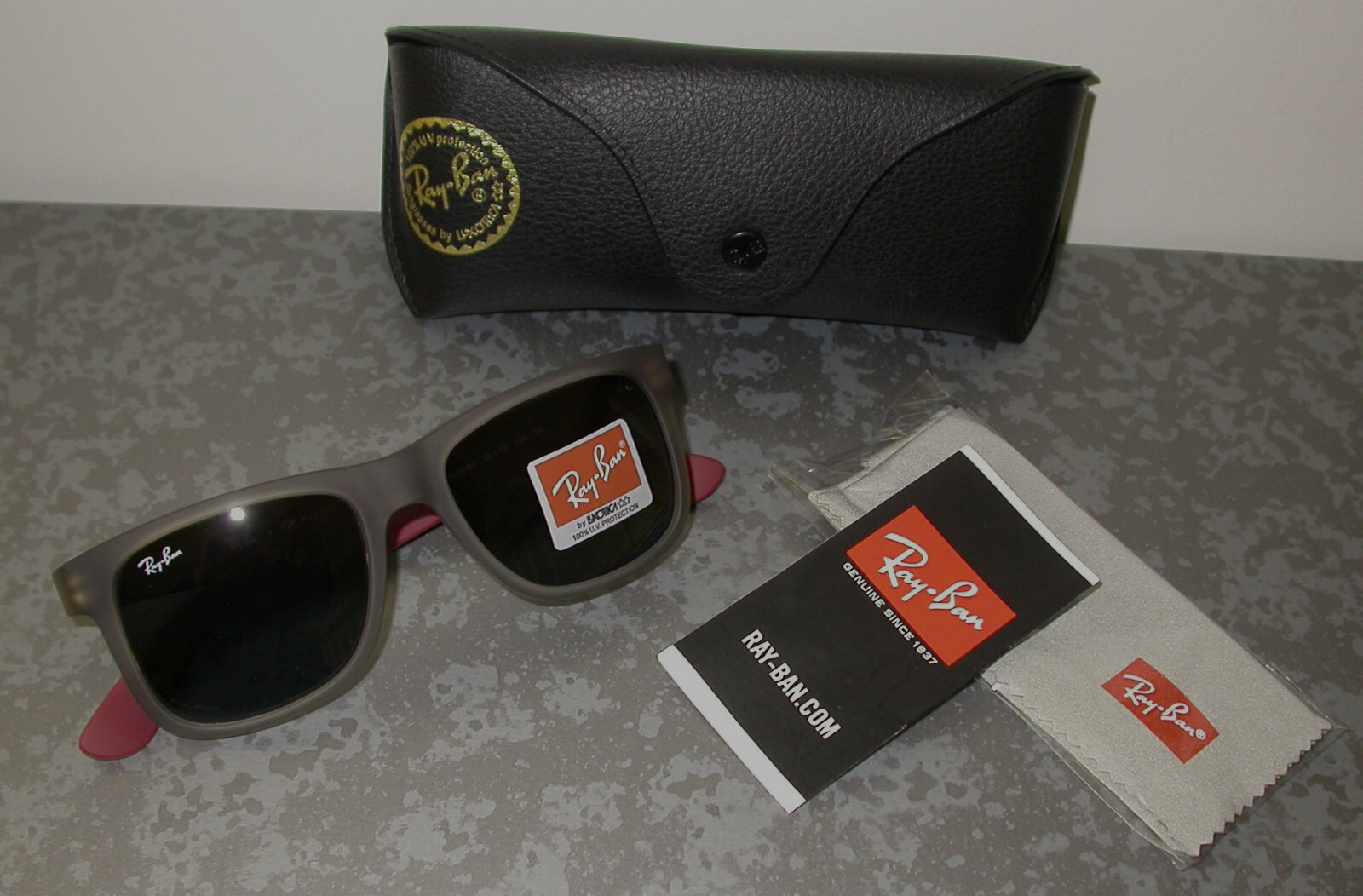 NEW Ray-Ban Justin Color Mix Sunglasses Matte Transparent Grey/Dark Grey RB4165