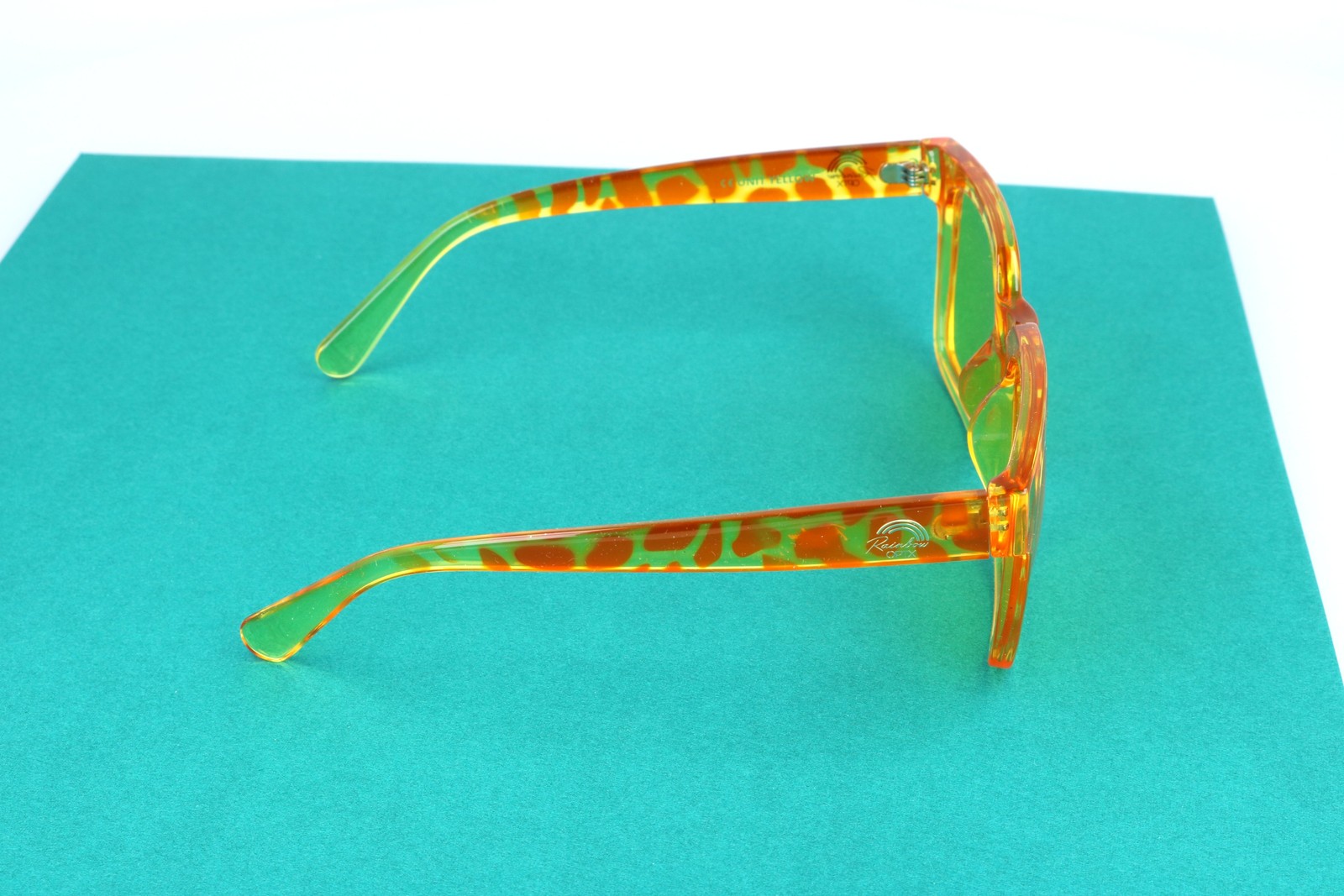 Rainbow Optx Unit Yellow yellow square Sunglasses