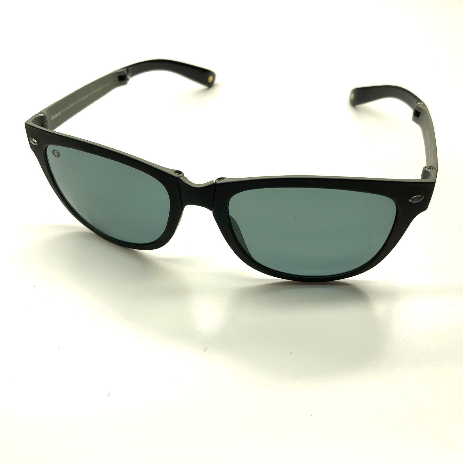 IZone IDrive Polarized Foldable Sunglasses P408-DRBK1-3 Black Unisex Adults