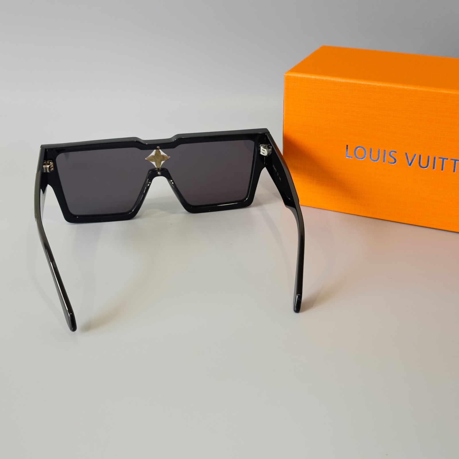 Louis Vuitton Z1578E Cyclone Shield Sunglasses Black LV Crystal Logo New w/ Box
