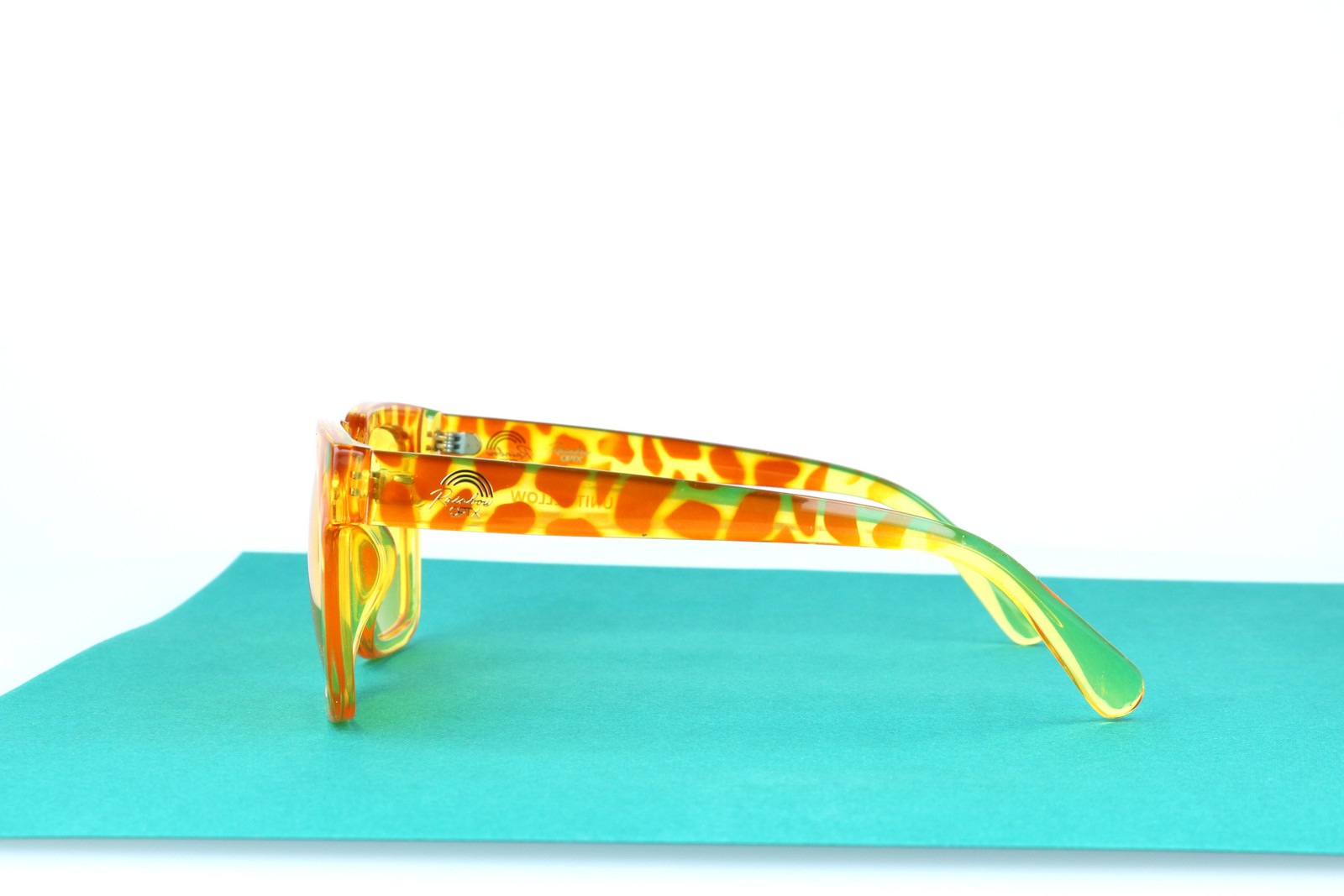 Rainbow Optx Unit Yellow yellow square Sunglasses