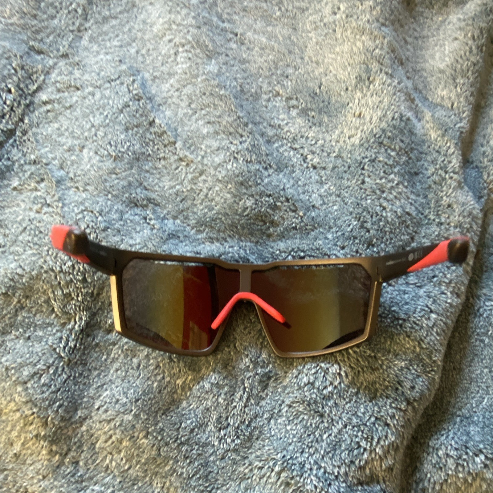 Ironman Men’s Lightweight Wrap Mirrored Sunglasses Black Frame Multicolor