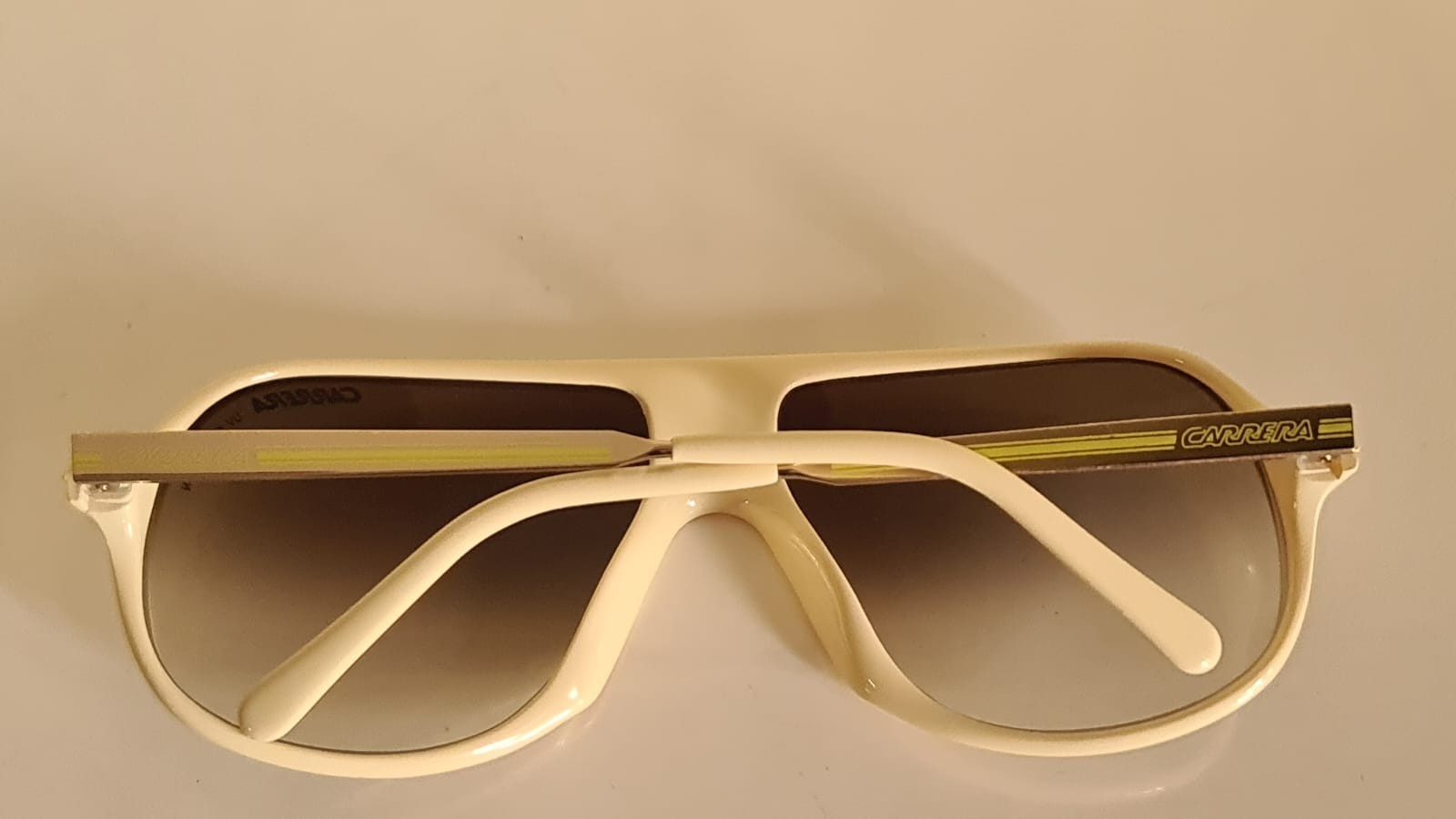 Vintage CARRERA Safari Sunglasses Ivory Oversized Frame Gradient Lenses 1980s