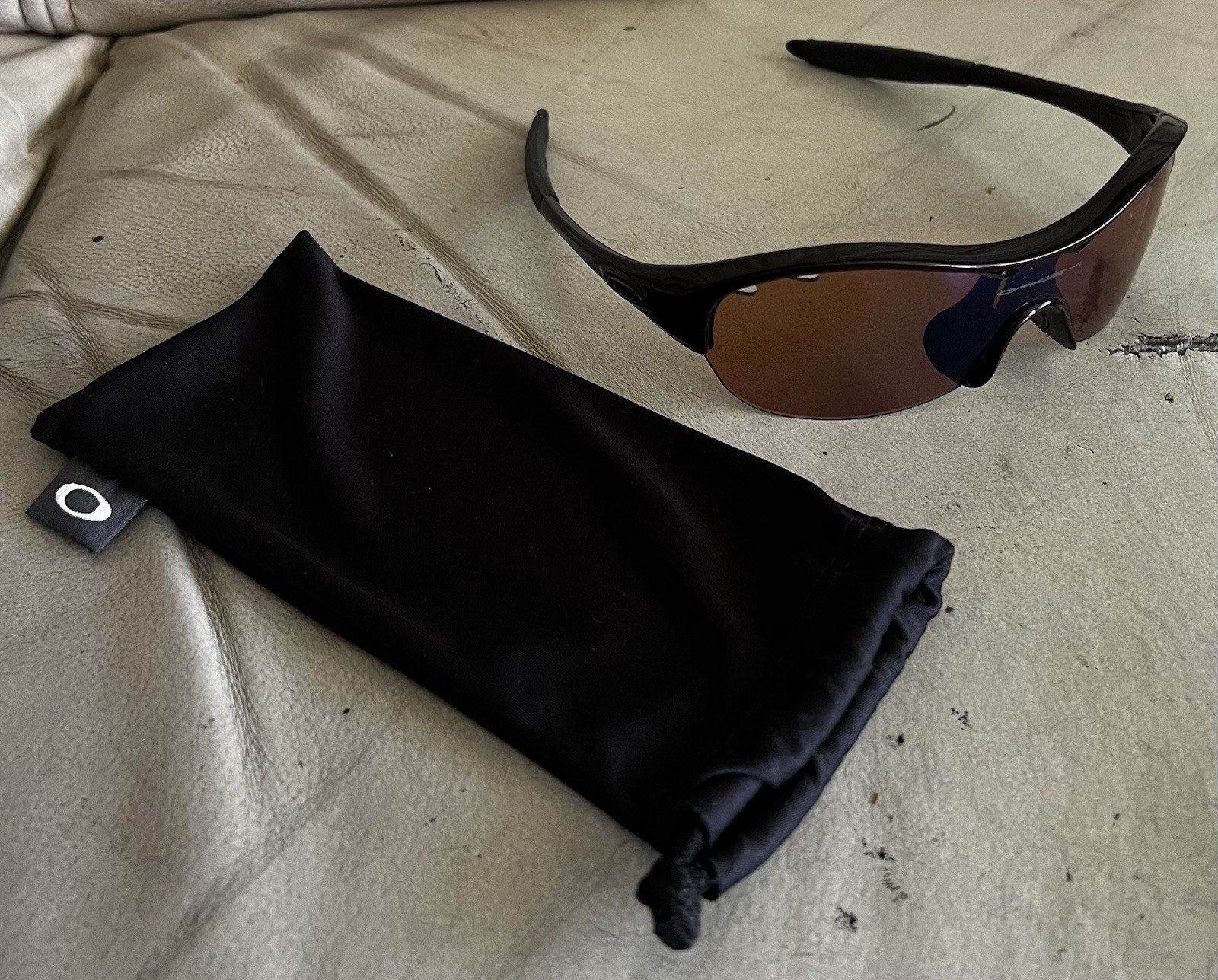 Oakley Endure Black Red Sparkling Sunglasses Made In USA