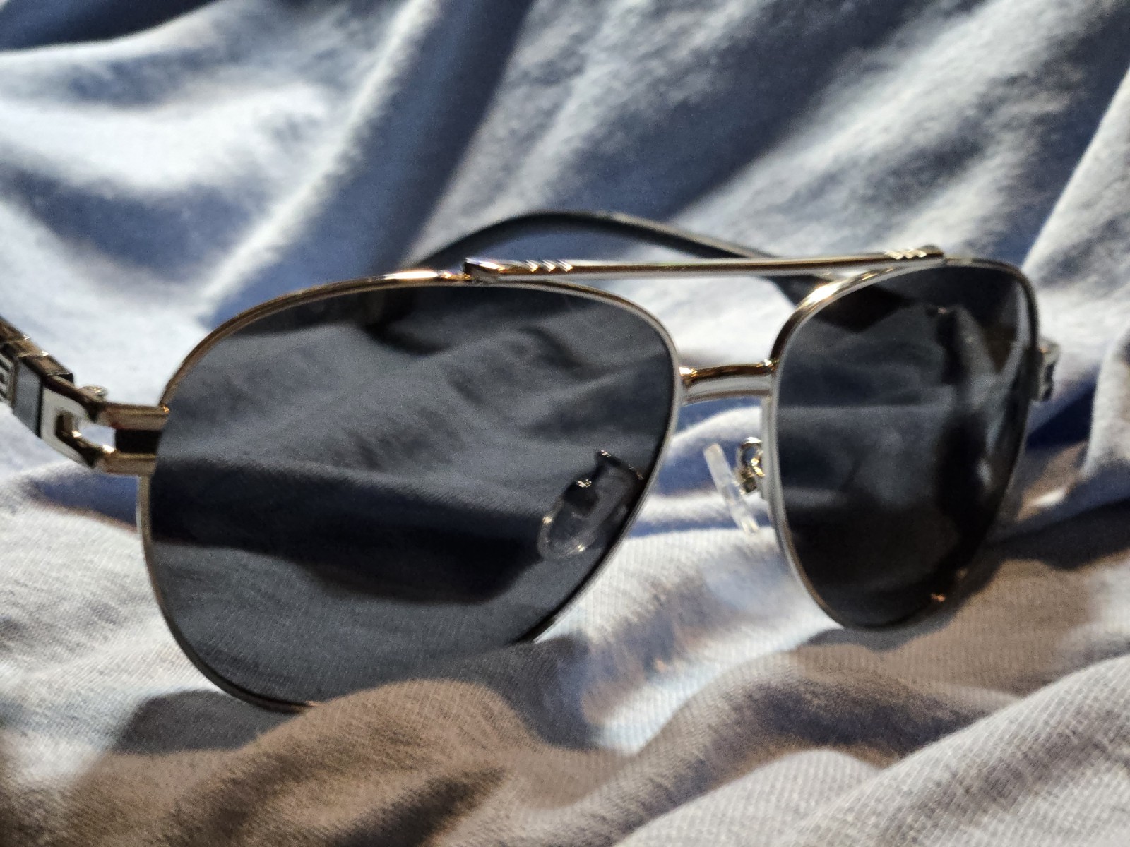Aviator Sunglasses for men Polarized . Gesruny the New Name In Fashion