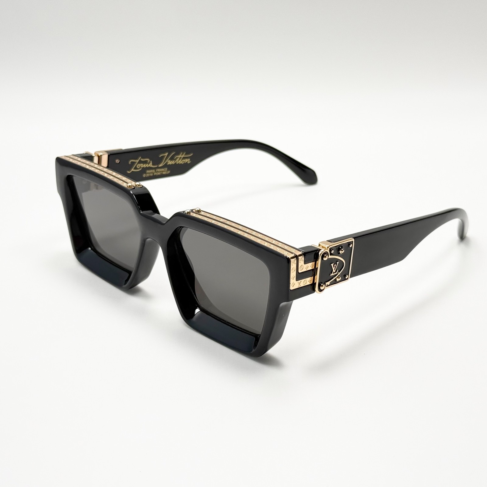 Louis Vuitton Z1165W 1.1 Millionaires Sunglasses Black Frame Gray Lens New