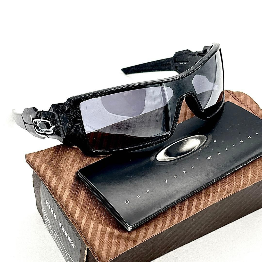 Oakley Oil Rig Black Iridium Sunglasses Rare Polished Black 24-058 USA