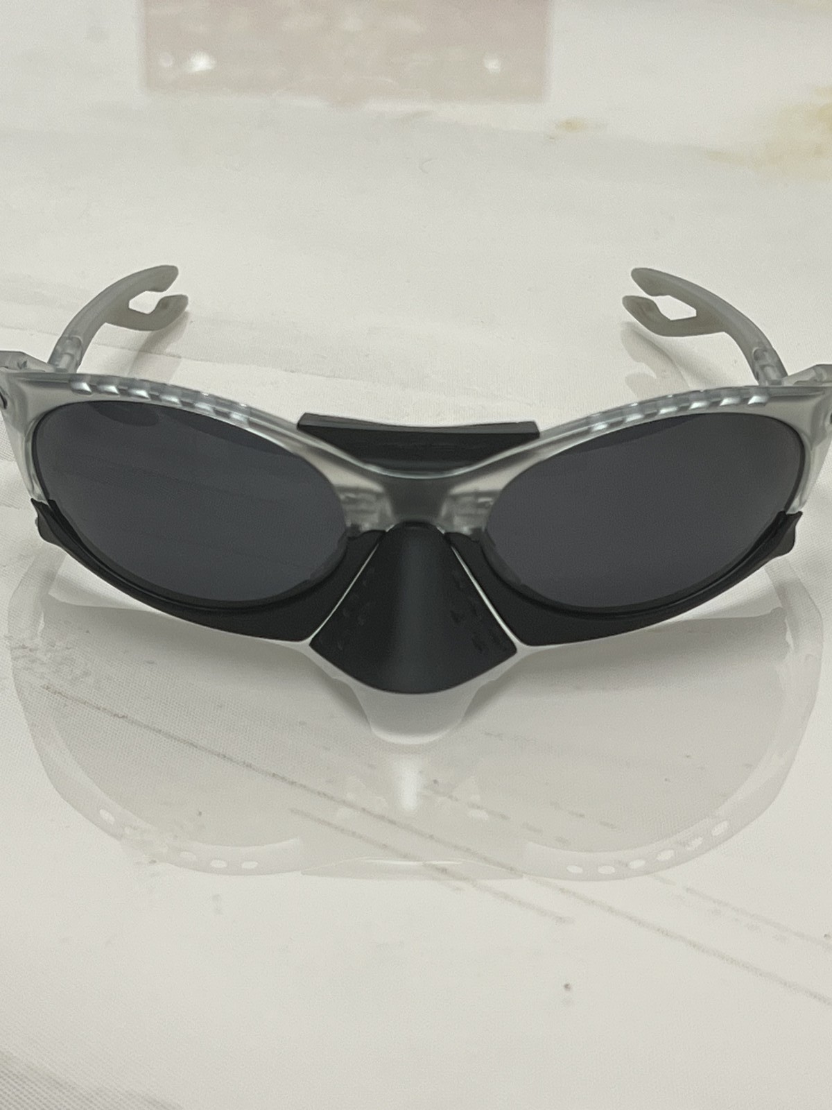 Oakley PLANTARIS Sunglasses OO9437-0363 Matte Transparent Gray PRIZM Gray Lenses