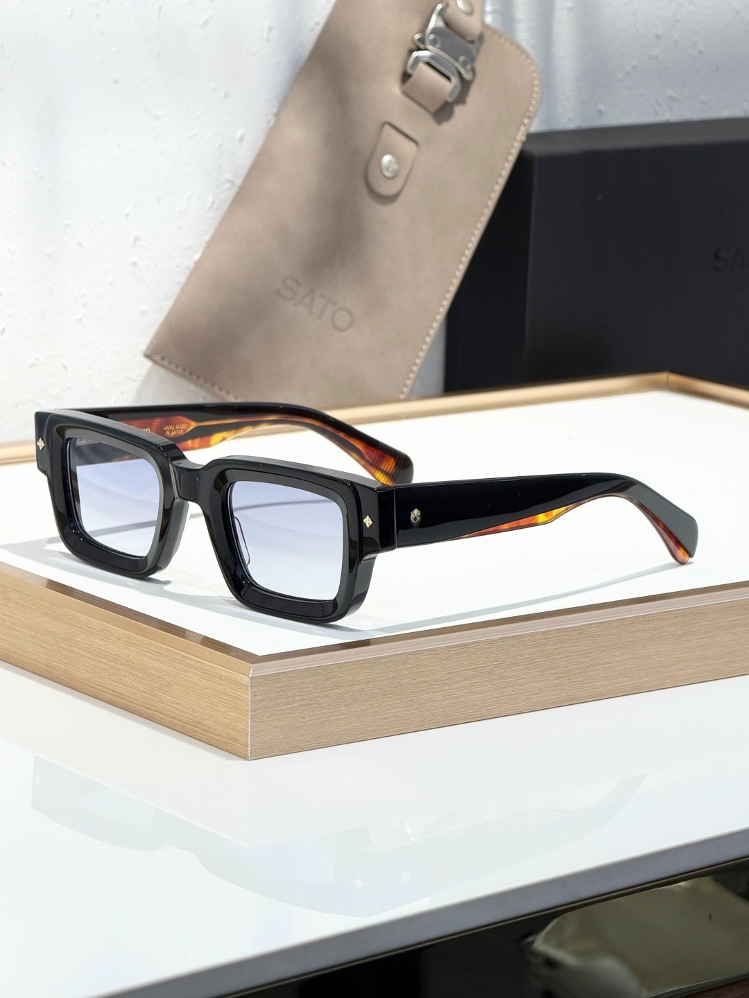 SATO CERVANTES Gray Lens Black Tortoise Frame 47-26-143mm