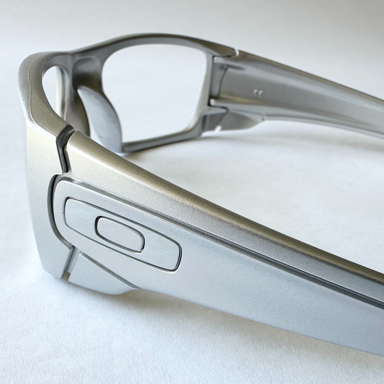 Oakley Fuel Cell X-Silver Replacement Frame Only Authentic Rare OO9096