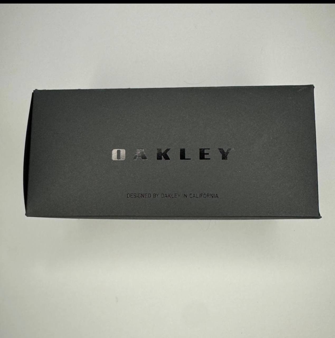 Oakley Men’s HOLBROOK TI Sunglasses Black Metal Frame Blue Mirrored Tinted