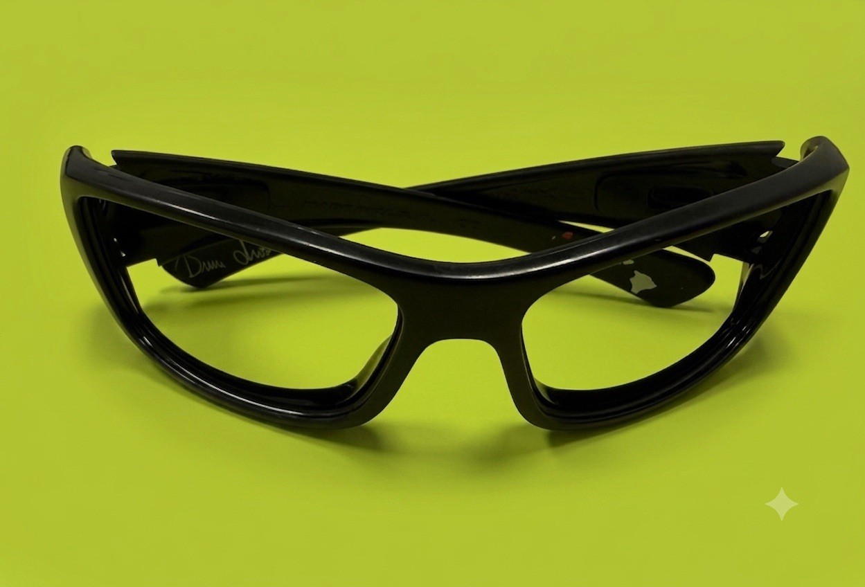 Vintage Oakley Hijinx — Bruce Irons Signature Special Edition (03-590)