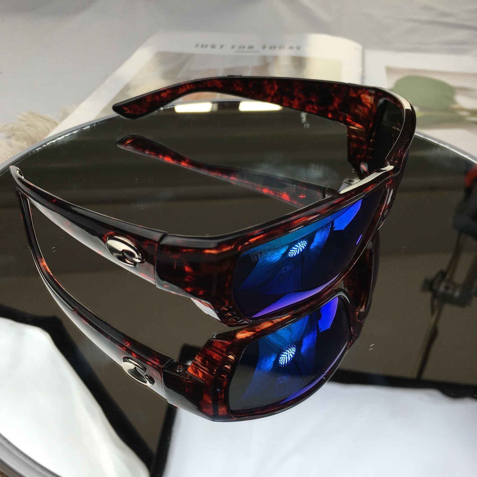Costa Del Mar Polarized Sunglasses Tortoise Frame Blue Mirror Lens New In Box