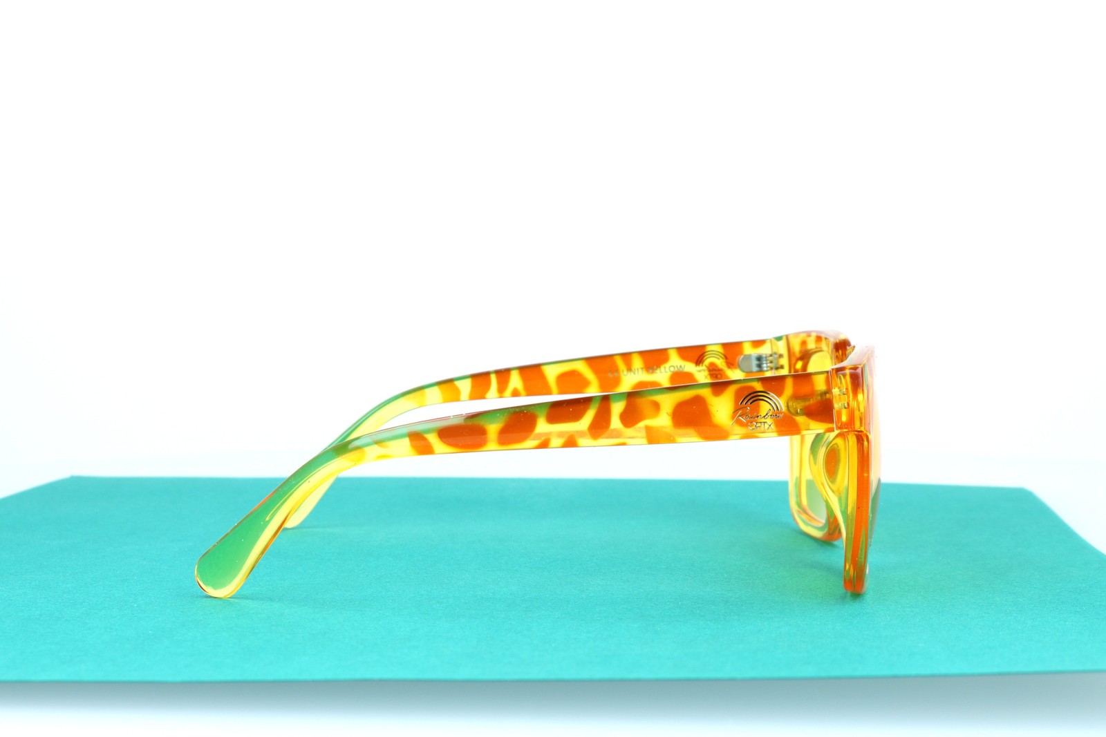 Rainbow Optx Unit Yellow yellow square Sunglasses
