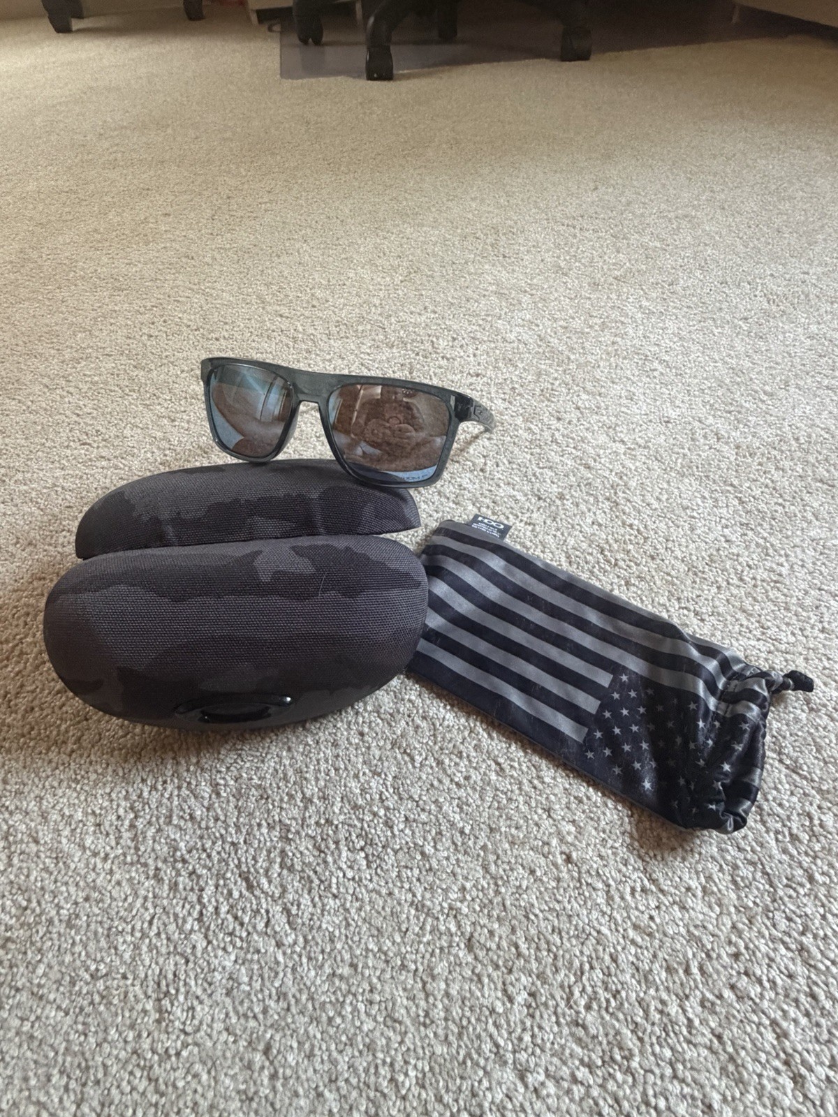 Oakley Leffingwell Black/Prizm Deep Water Oo9100-0557 Pol Sunglasses 57-17-134