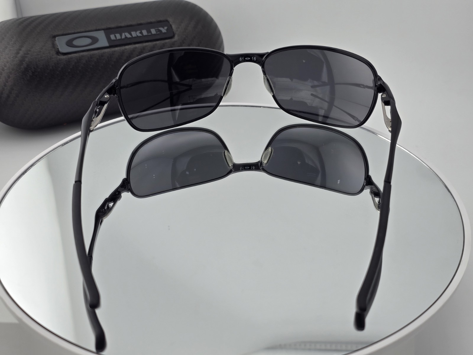 Oakley C Wire Sunglasses OO4046-01 Black w/ Gray 61[]16 127mm