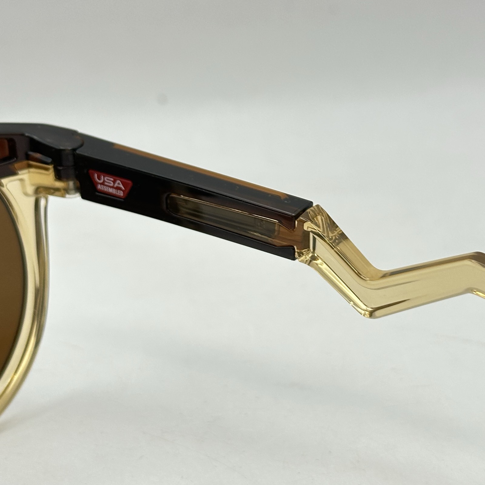 Oakley HSTN Irregular Round Prizm Sunglasses OO9242 Amber/Curry/Tungsten