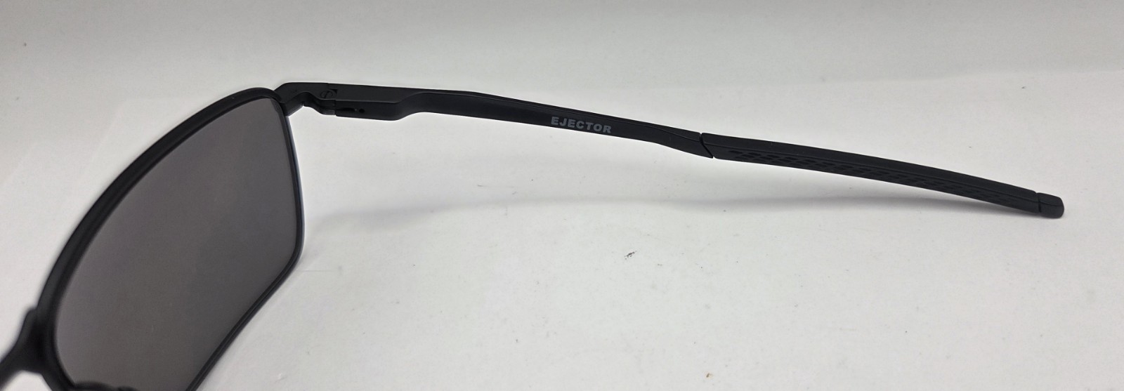 OO4142 Oakley Ejector PRIZM – GREY GRADIENT/SATIN STEEL Excellent Condition