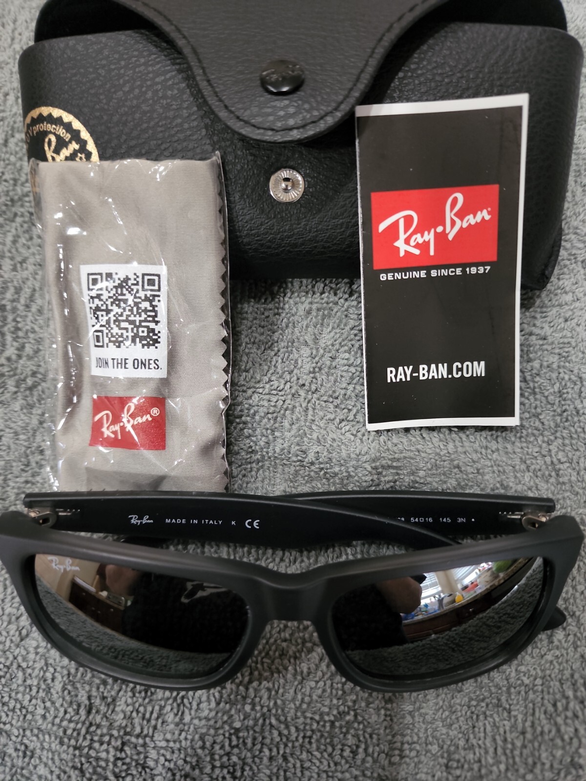 Ray-Ban Sunglasses JUSTIN RB 4165 852/88 Rubber Grey Frames Silver Mirrored Lens
