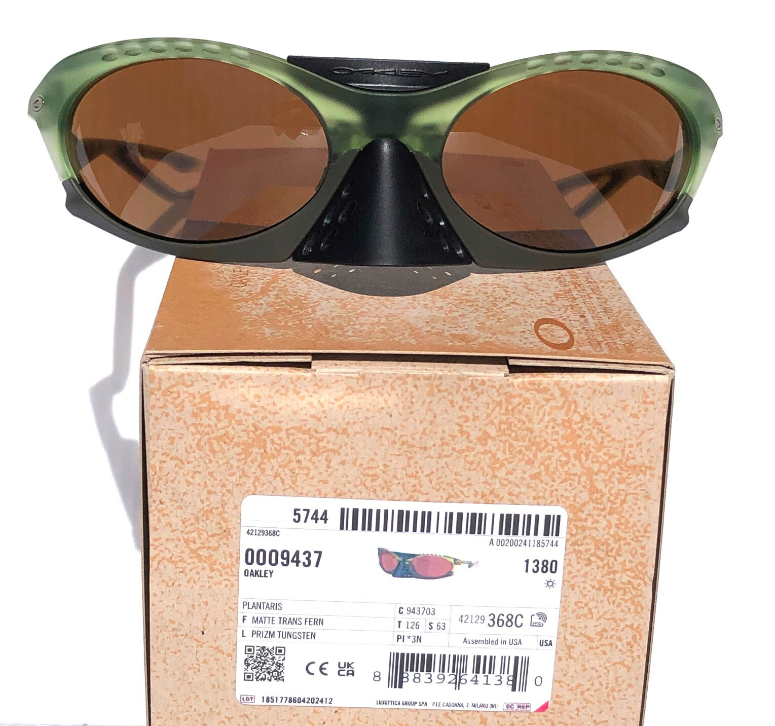 NEW Oakley PLANTARIS Matte Transparent Fern PRIZM Tungsten Lens Sunglass 9437-03