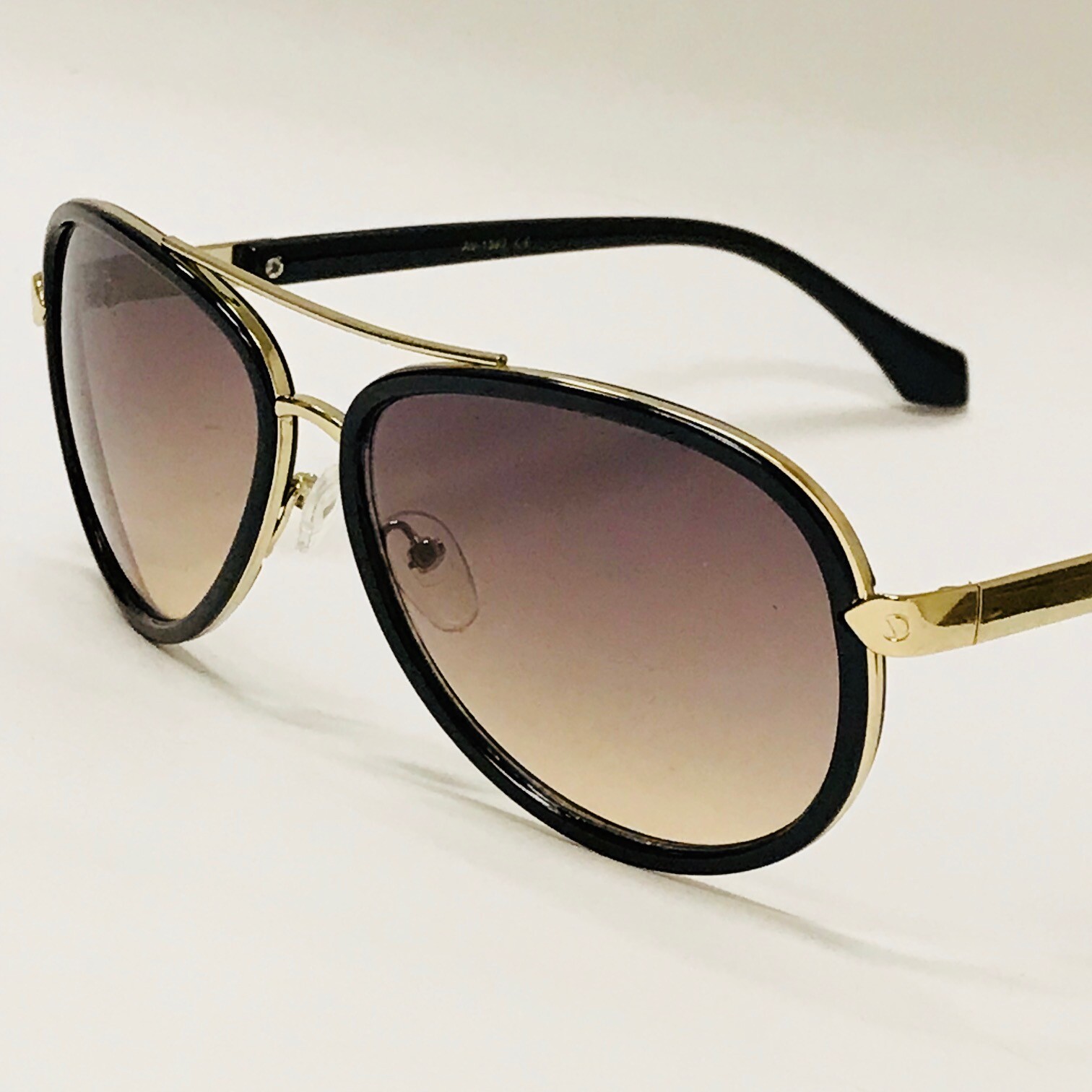 Men Sunglasses Classic Elegant Designer Retro Style Fashion Gold Metal Shades