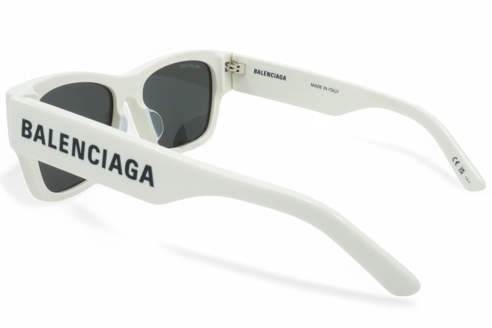 [BB0262SA-003] Unisex Balenciaga Square Sunglasses – White