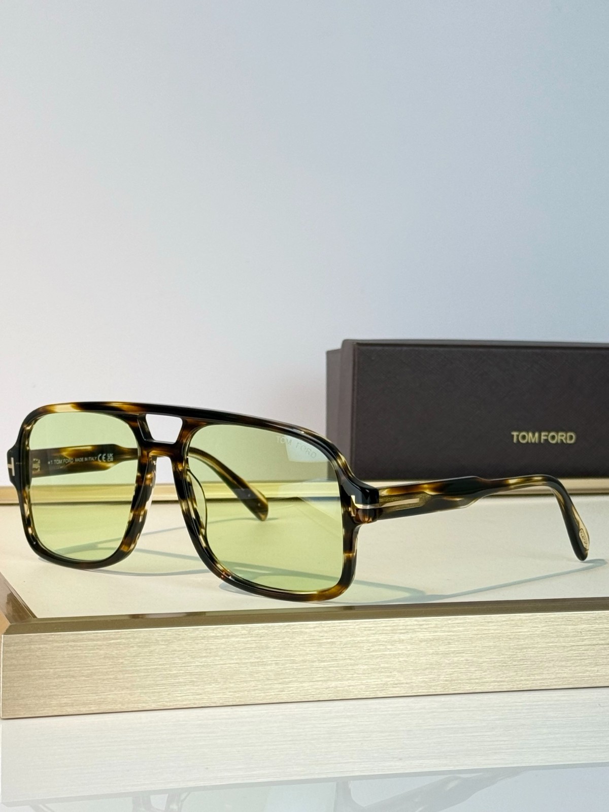Tom Ford TF884 Square Sunglasses 60-18-140 Luxury Designer Eyewear Unisex