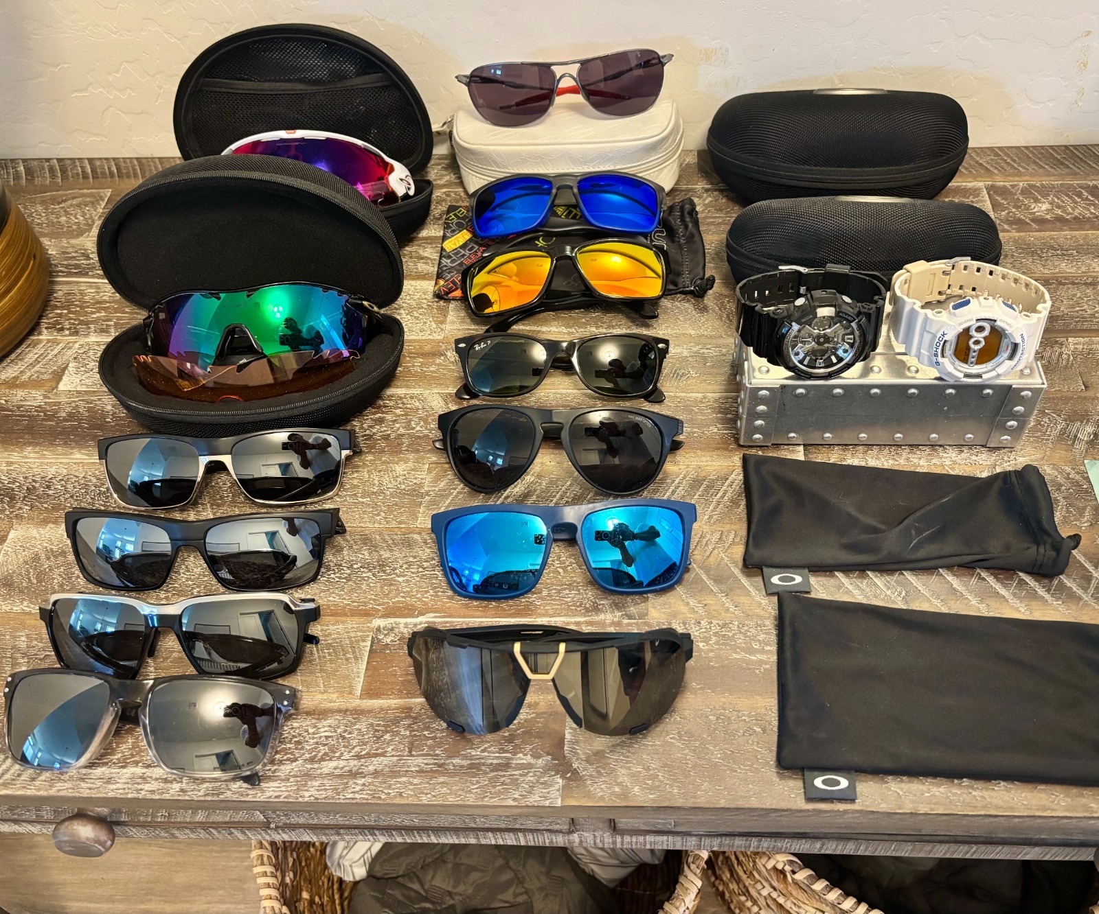 Premium Sunglasses & G-Shock Collection Oakley, Ray-Ban, 100%, Rudy Project +
