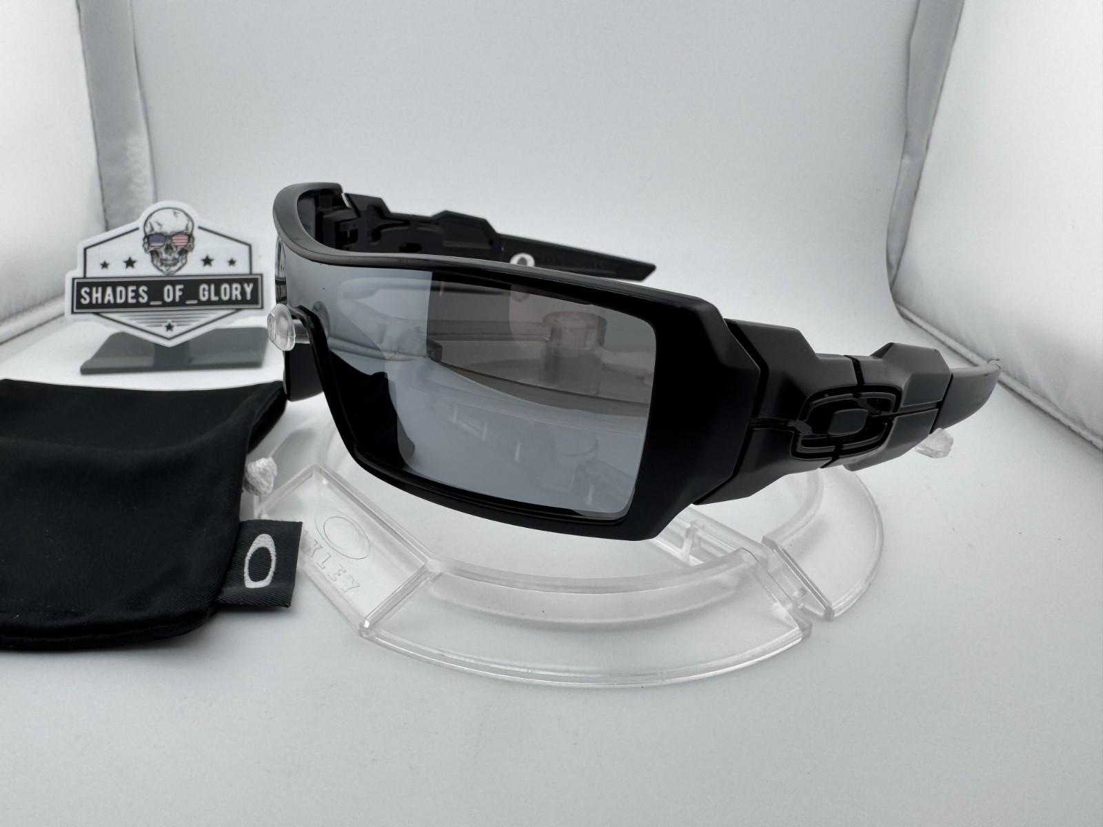 OAKLEY OIL RIG MATTE BLACK W/ SILVER AFTERMARKET POLARIZED SUNGLASSES 03-464 9