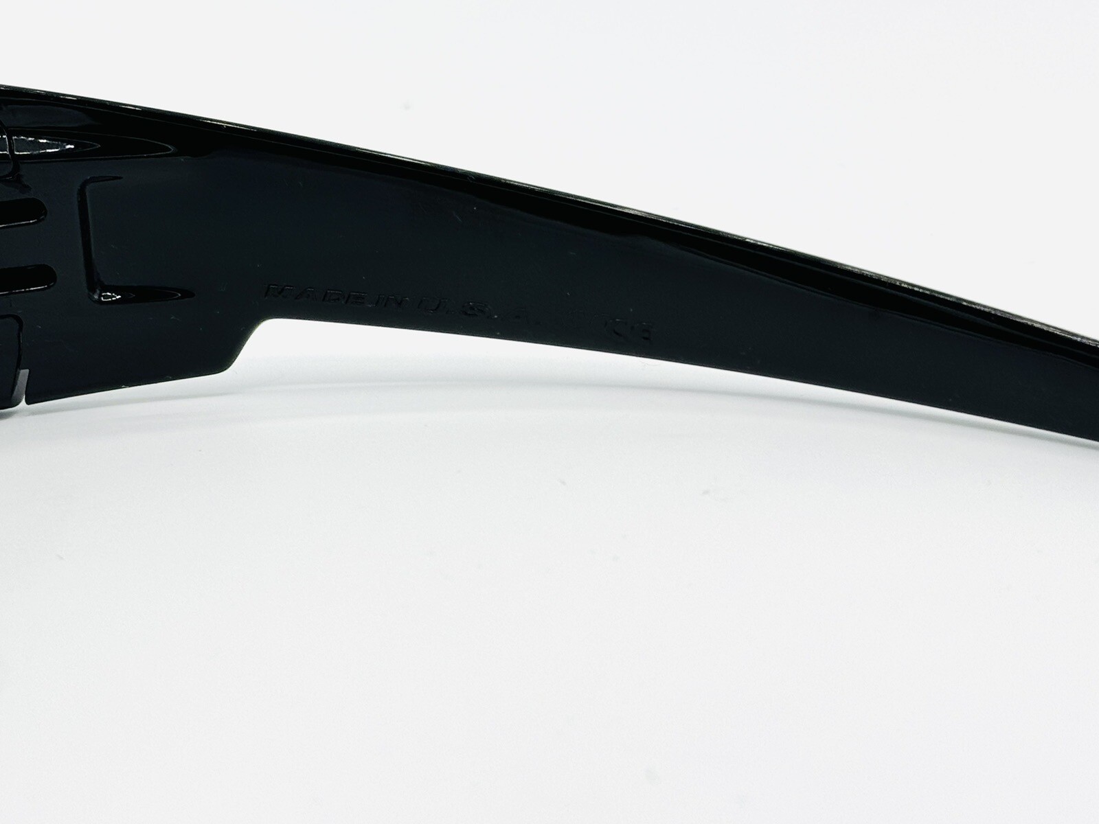 NEW OAKLEY GASCAN SUNGLASSES 3X- W/ HDO – 3D LENS POLISHED BLACK FRAME BLACK
