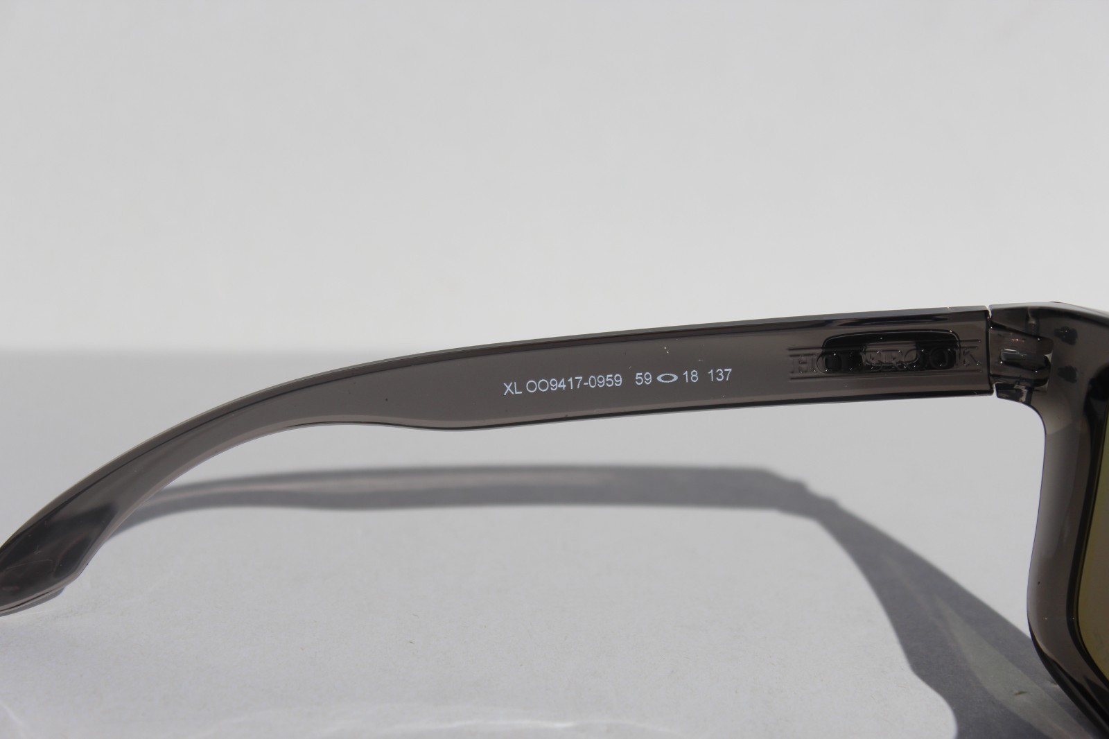 OAKLEY Holbrook XL POLARIZED Sunglasses Grey Smoke/Prizm Sapphire OO9417-09 NEW