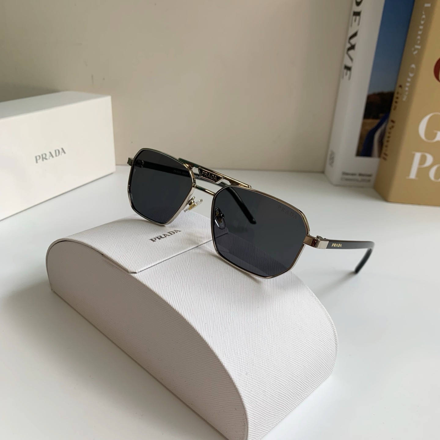 PRADA SPRA54 Pilot Sunglasses Silver‑Tone Metal Black Lens Logo Plaque 60‑16‑145