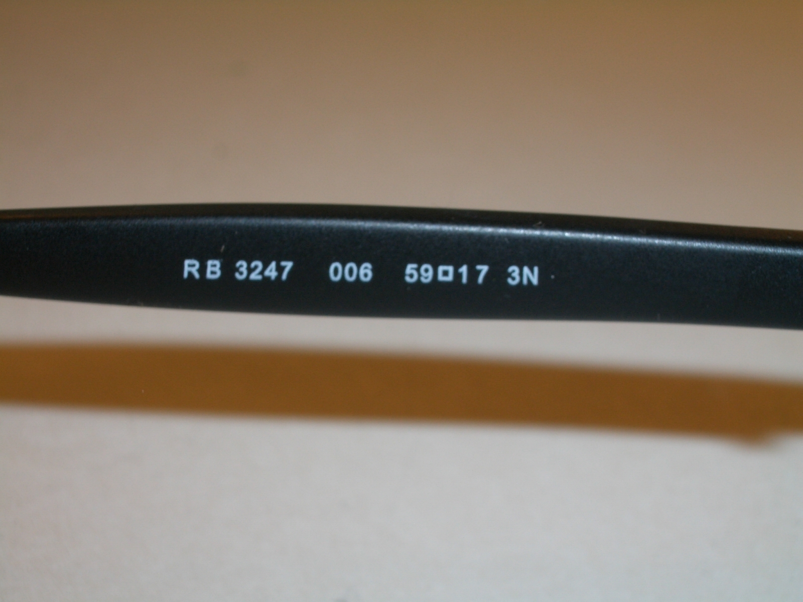 RAY BAN RB3247 59[]17mm SLEEK BLACK G15 UV GLASS LENS SUNGLASSES w/CASE