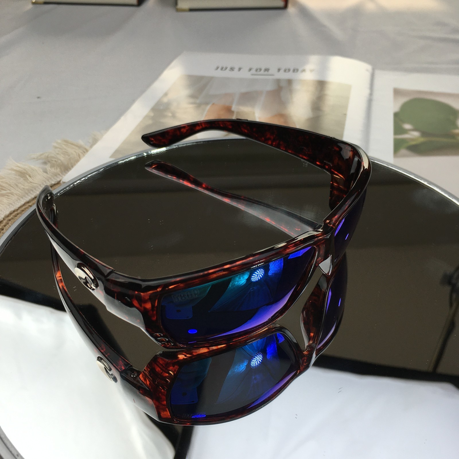 Costa Del Mar Polarized Sunglasses Tortoise Frame Blue Mirror Lens New In Box
