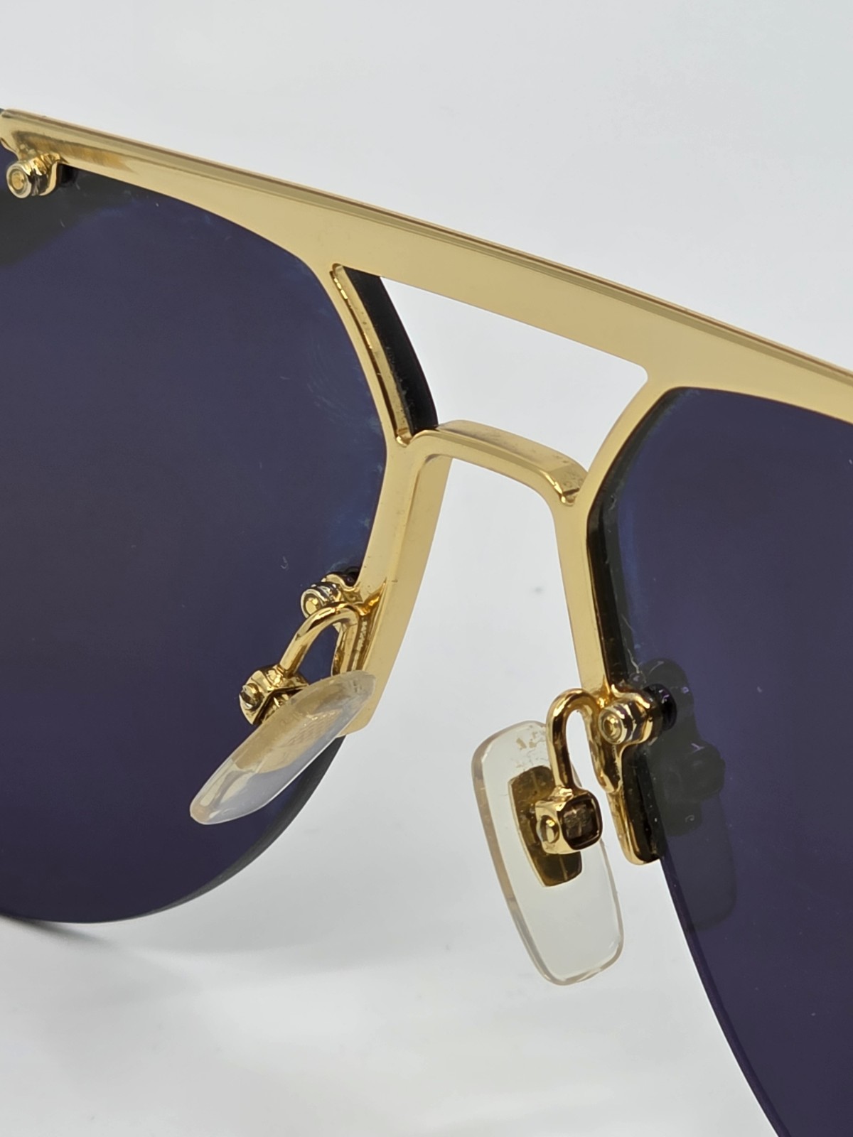 Louis Vuitton Ash Aviator Rimless Sunglasses Gold Frame Z1261W SEE PHOTOS